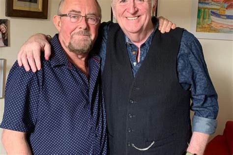 Shetland fiddler Aly Bain forced to postpone gigs with .